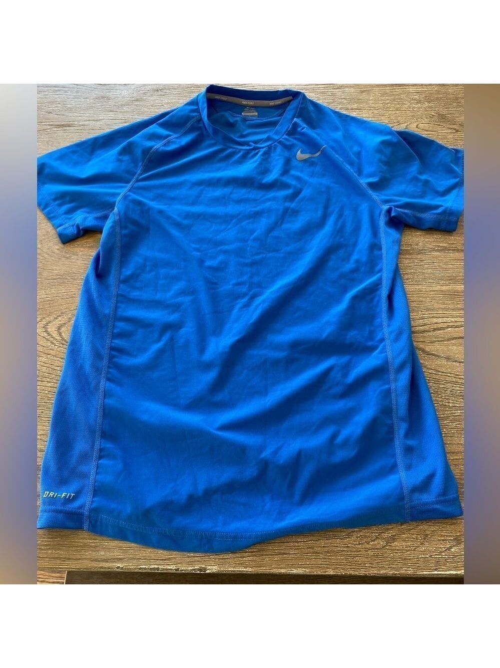 Nike Tennis Drifit shirt. Men’s Small. Blue. Great condition! 🎾